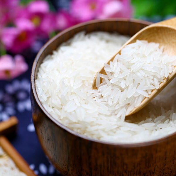 tai rice in a wooden bowl